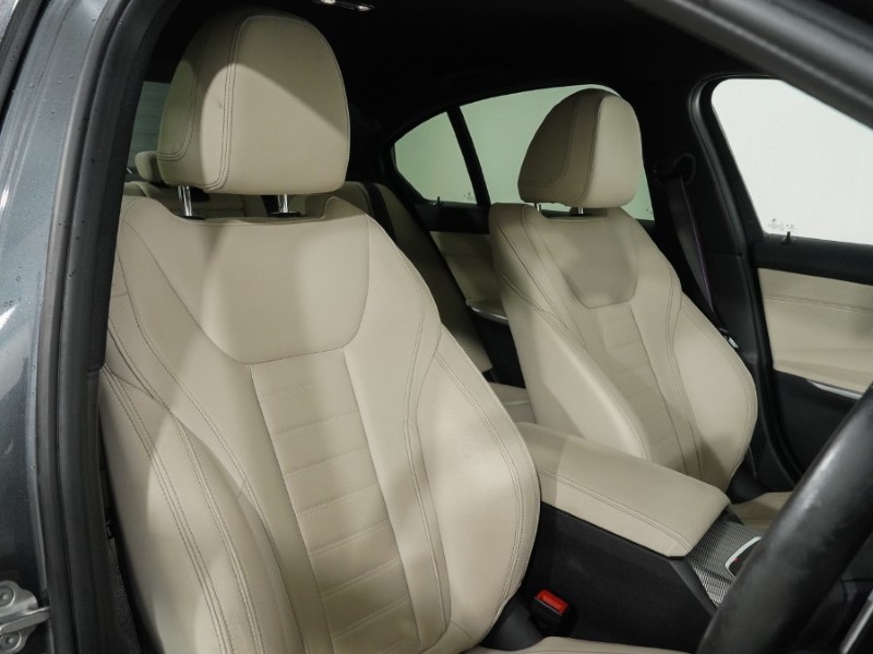 2020 (20) BMW 3 SERIES 330e M Sport 4dr Auto [Plus Pack] 5213380