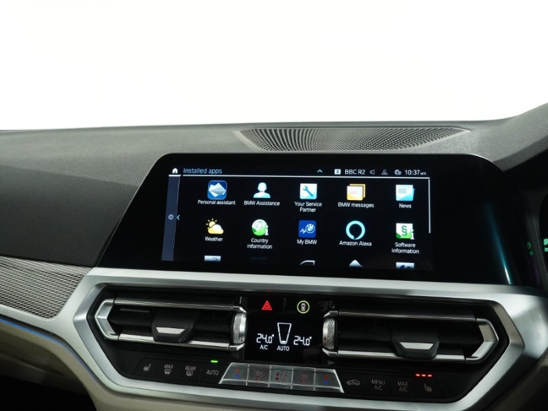 2020 (20) BMW 3 SERIES 330e M Sport 4dr Auto [Plus Pack] 5213402