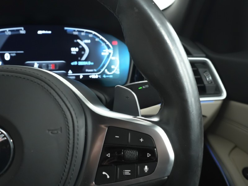 2020 (20) BMW 3 SERIES 330e M Sport 4dr Auto [Plus Pack] 5213387