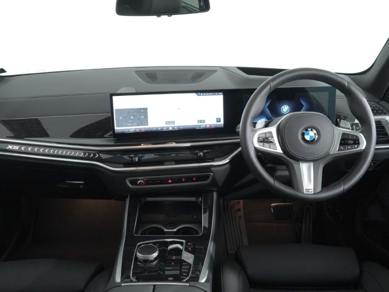 2025 (75) BMW X5 xDrive30d MHT M Sport 5dr Auto 5206677
