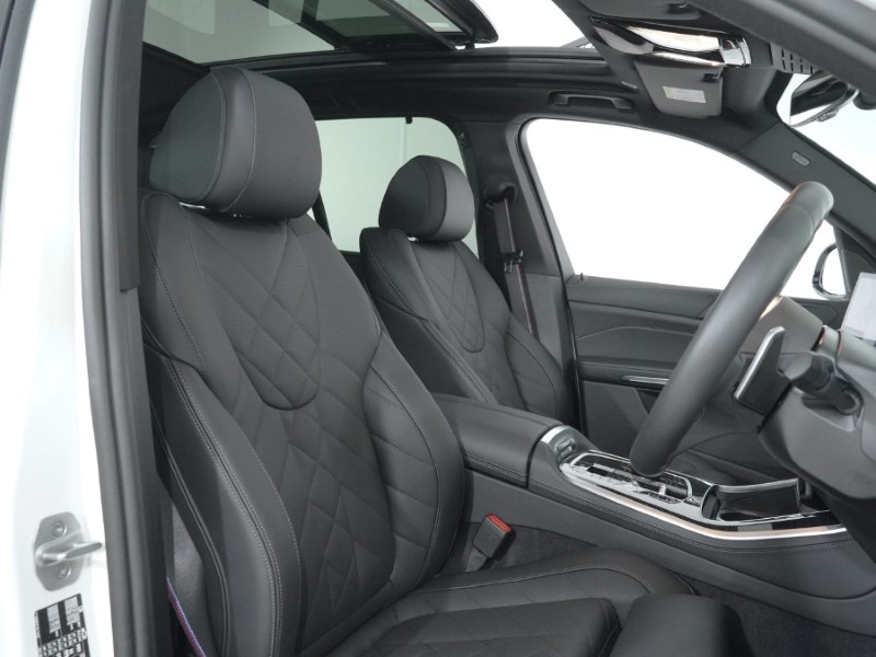 2025 (75) BMW X5 xDrive30d MHT M Sport 5dr Auto 5206688