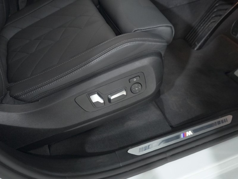 2025 (75) BMW X5 xDrive30d MHT M Sport 5dr Auto 5206693