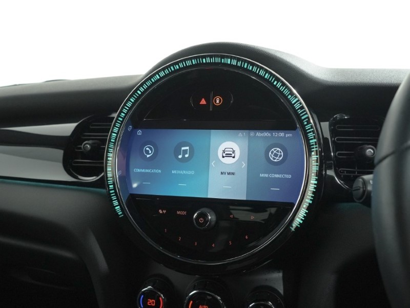 2023 (73) MINI HATCHBACK 1.5 Cooper Sport Premium 5dr Auto 5214203