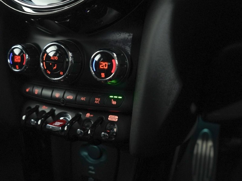 2023 (73) MINI HATCHBACK 1.5 Cooper Sport Premium 5dr Auto 5214216