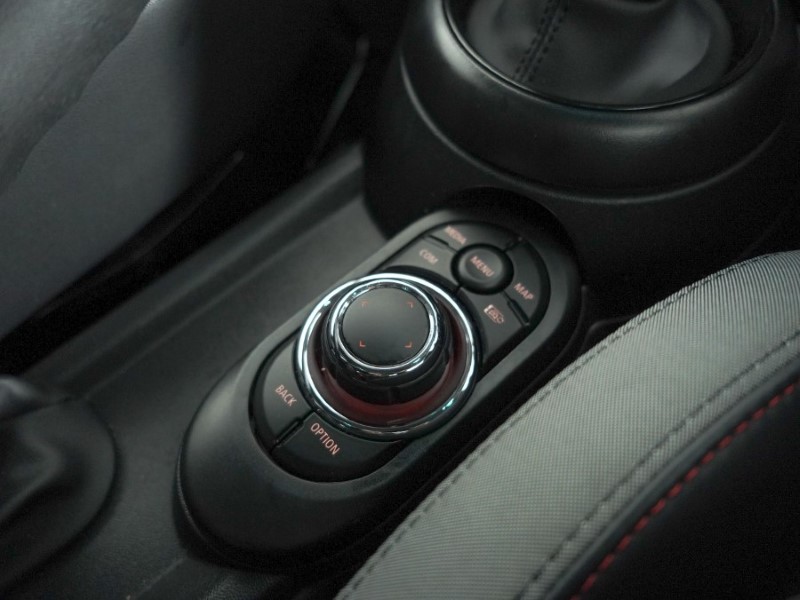 2023 (73) MINI HATCHBACK 1.5 Cooper Sport Premium 5dr Auto 5214206