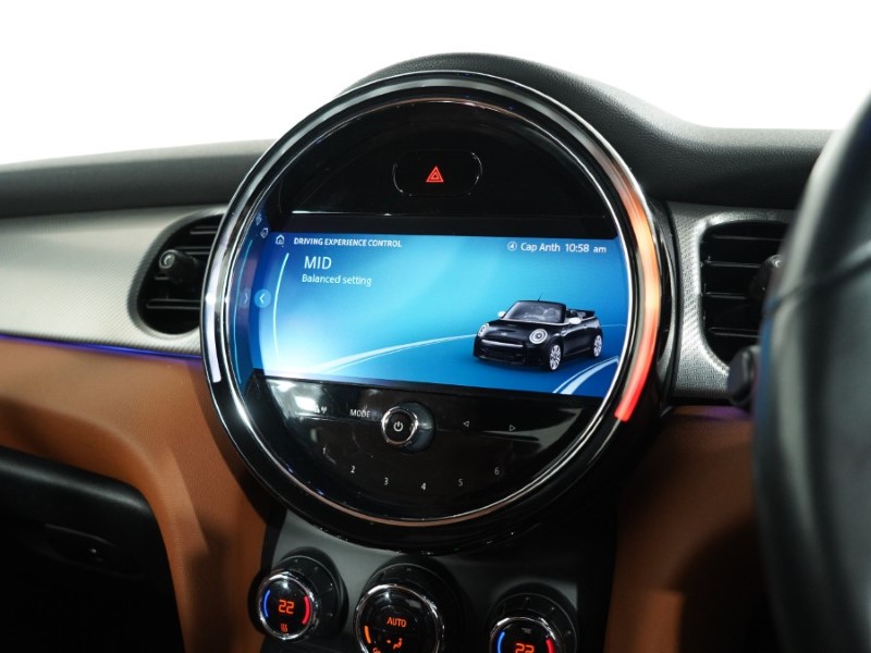 2021 (21) MINI CONVERTIBLE 1.5 Cooper Exclusive 2dr Auto 5223380