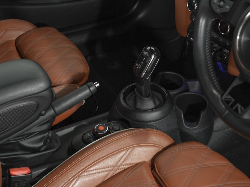 2021 (21) MINI CONVERTIBLE 1.5 Cooper Exclusive 2dr Auto 5223369