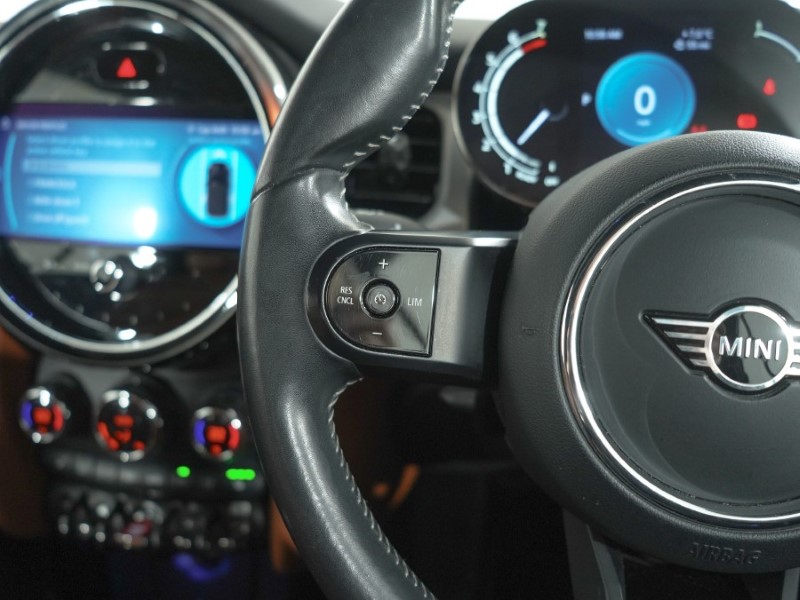 2021 (21) MINI CONVERTIBLE 1.5 Cooper Exclusive 2dr Auto 5223374