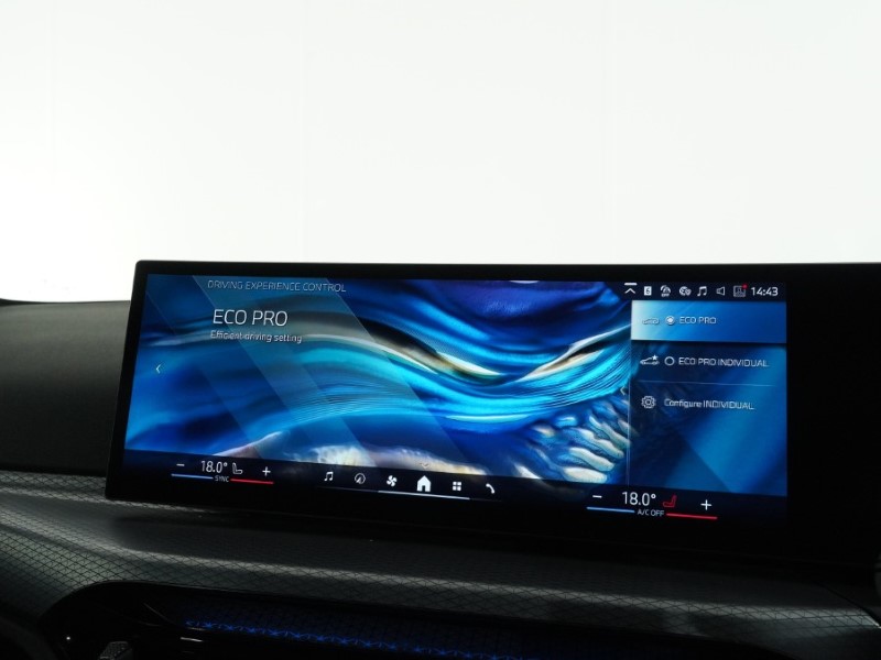 2025 (75) BMW 3 SERIES 320i M Sport 4dr Step Auto 5230639