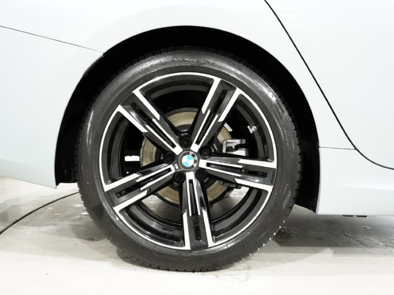 2025 (75) BMW 3 SERIES 320i M Sport 4dr Step Auto 5230616