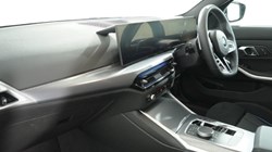 2025 (75) BMW 3 SERIES 320i M Sport 4dr Step Auto 5230610