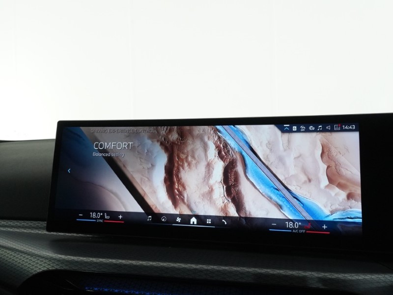 2025 (75) BMW 3 SERIES 320i M Sport 4dr Step Auto 5230638