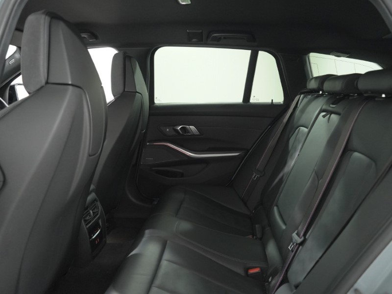 2023 (23) BMW M3 xDrive Competition M 5dr Step Auto 5210671