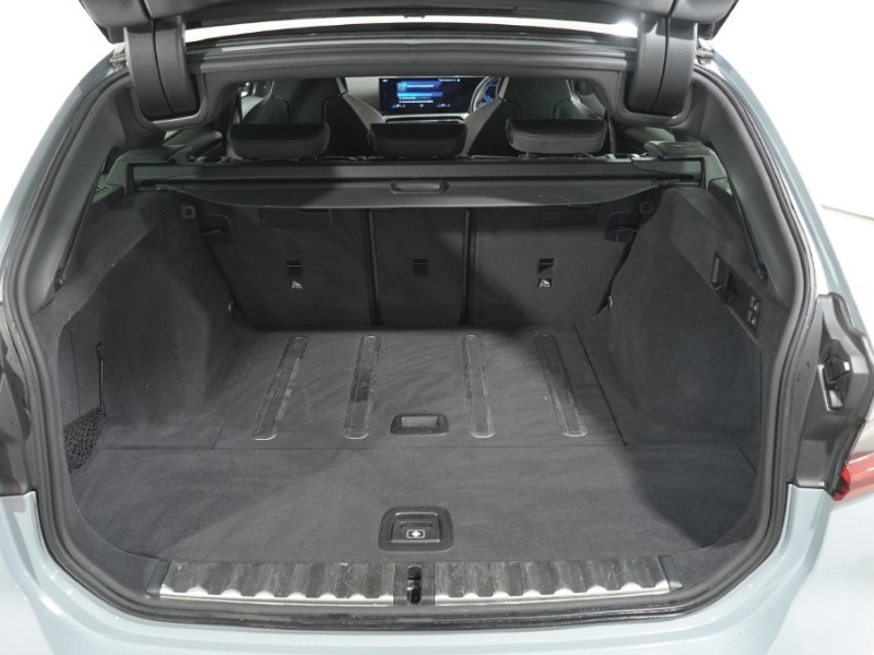 2023 (23) BMW M3 xDrive Competition M 5dr Step Auto 5210669