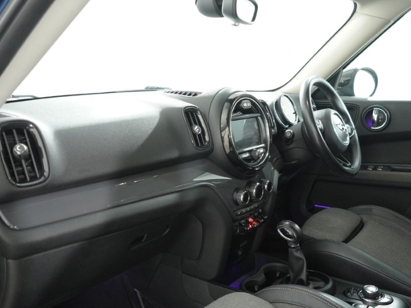 2017 (67) MINI COUNTRYMAN 1.5 Cooper ALL4 5dr Auto 5215054