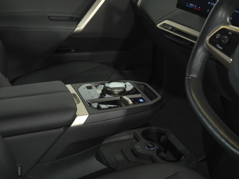 2023 (73) BMW iX 240kW xDrive40 M Sport 76.6kWh 5dr Auto 5218528