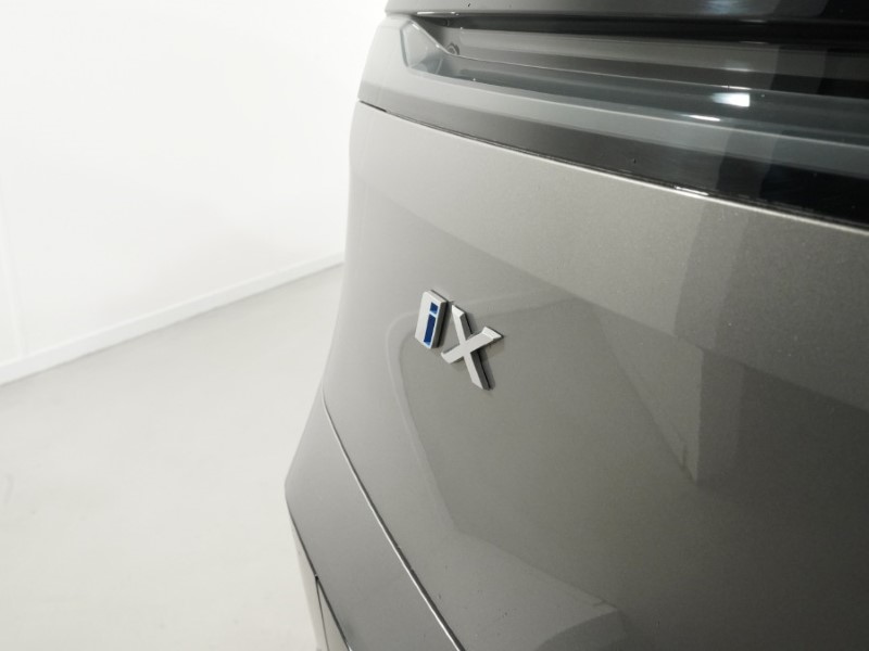 2023 (73) BMW iX 240kW xDrive40 M Sport 76.6kWh 5dr Auto 5218508