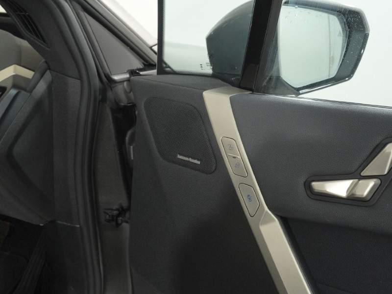 2023 (73) BMW iX 240kW xDrive40 M Sport 76.6kWh 5dr Auto 5218526