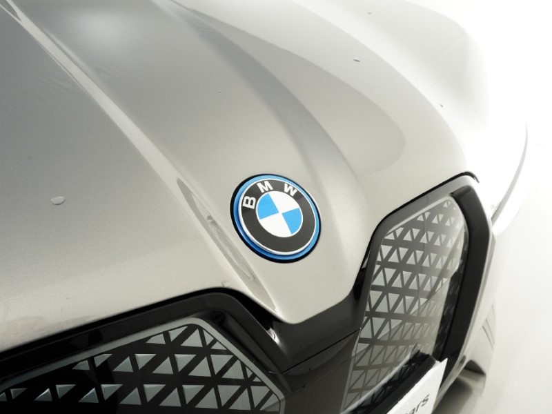 2023 (73) BMW iX 240kW xDrive40 M Sport 76.6kWh 5dr Auto 5218511