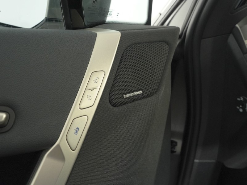 2023 (73) BMW iX 240kW xDrive40 M Sport 76.6kWh 5dr Auto 5218513