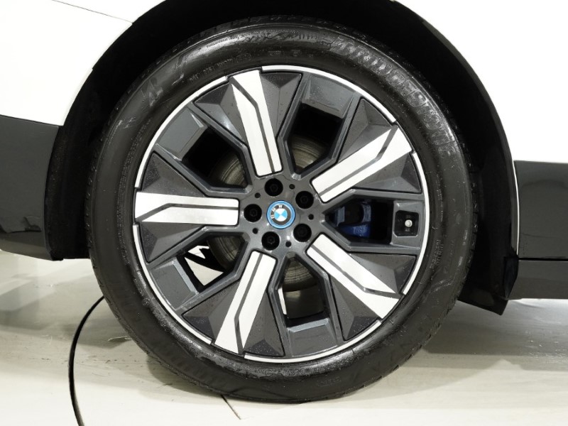 2022 (72) BMW iX 240kW xDrive40 M Sport Edition 76.6kWh 5dr Auto 5216847