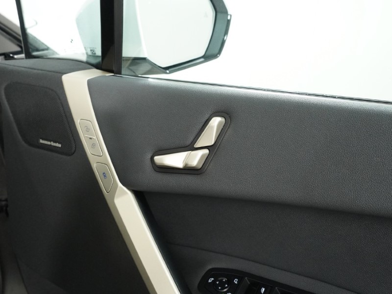 2022 (72) BMW iX 240kW xDrive40 M Sport Edition 76.6kWh 5dr Auto 5216854