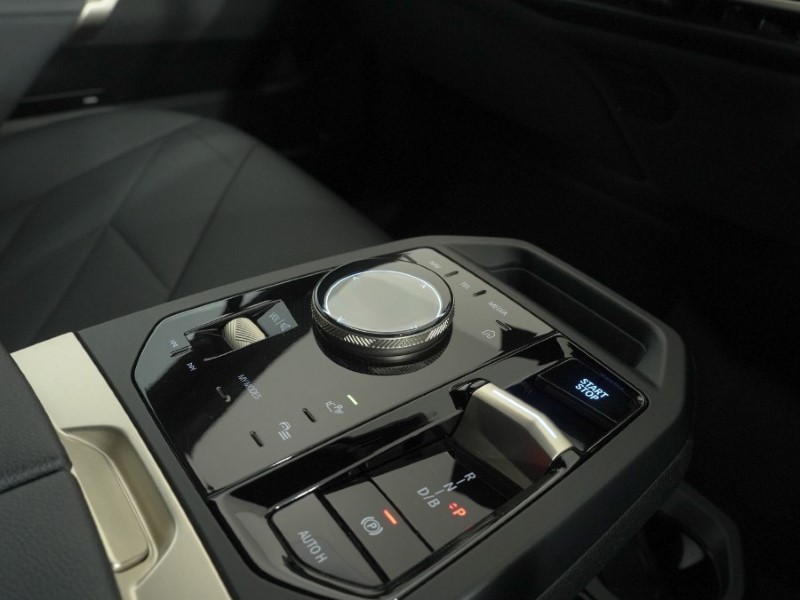 2022 (72) BMW iX 240kW xDrive40 M Sport Edition 76.6kWh 5dr Auto 5216866