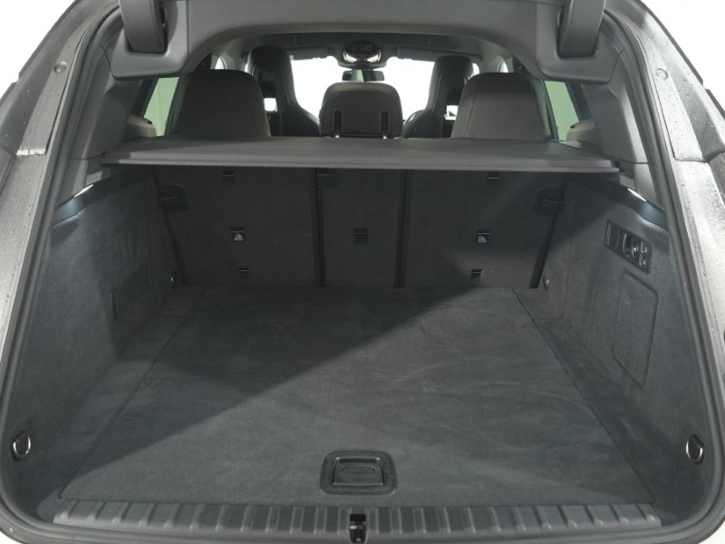 2022 (72) BMW iX 240kW xDrive40 M Sport Edition 76.6kWh 5dr Auto 5216832