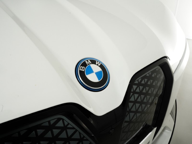 2022 (72) BMW iX 240kW xDrive40 M Sport Edition 76.6kWh 5dr Auto 5216849