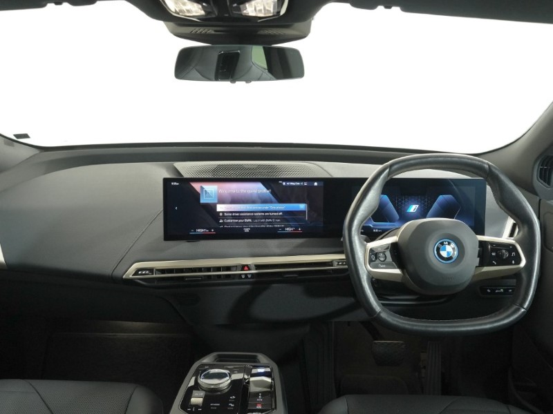 2022 (72) BMW iX 240kW xDrive40 M Sport Edition 76.6kWh 5dr Auto 5216843