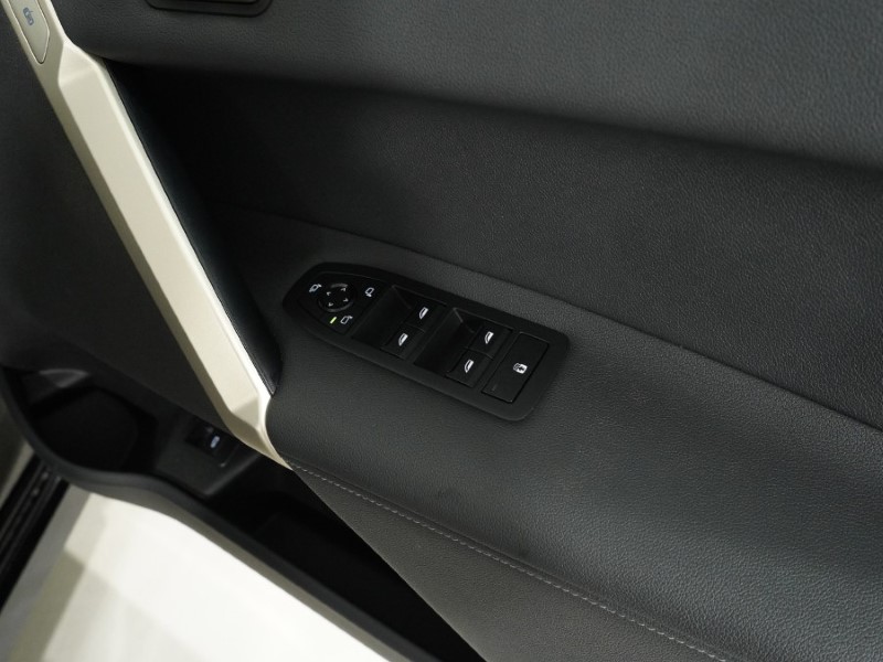 2022 (72) BMW iX 240kW xDrive40 M Sport Edition 76.6kWh 5dr Auto 5216855