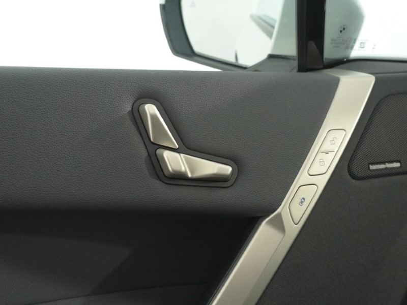 2022 (72) BMW iX 240kW xDrive40 M Sport Edition 76.6kWh 5dr Auto 5216836