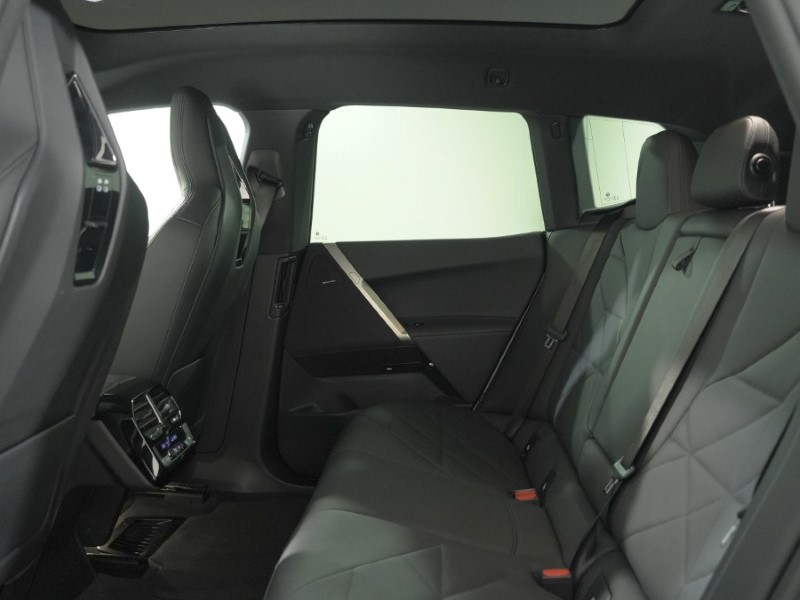 2022 (72) BMW iX 240kW xDrive40 M Sport Edition 76.6kWh 5dr Auto 5216839