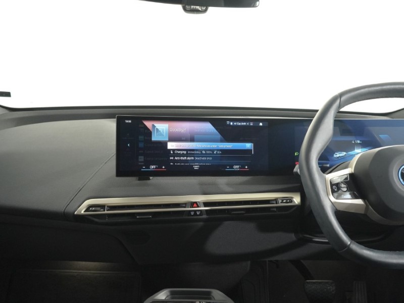 2022 (72) BMW iX 240kW xDrive40 M Sport Edition 76.6kWh 5dr Auto 5215678