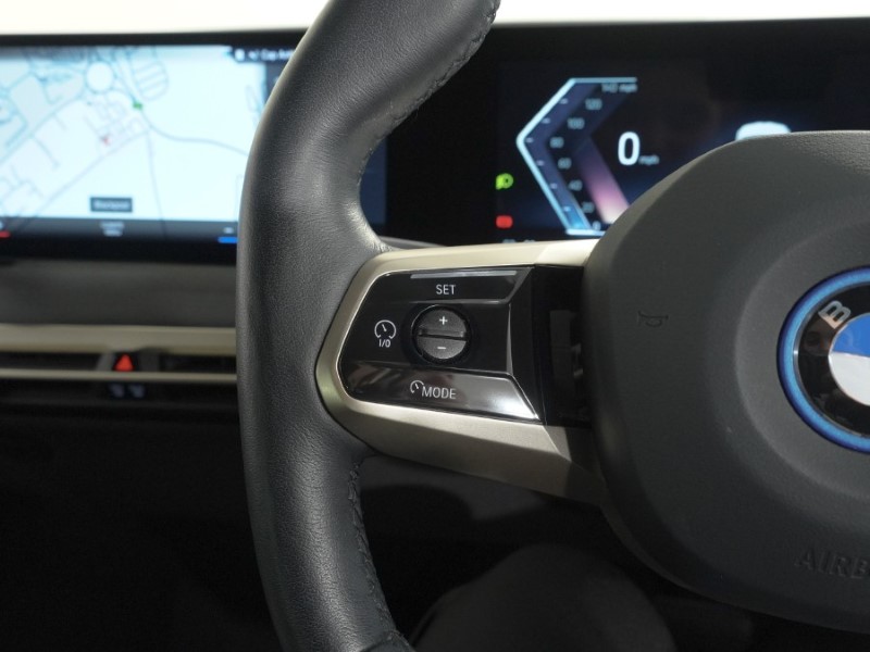 2022 (72) BMW iX 240kW xDrive40 M Sport Edition 76.6kWh 5dr Auto 5215696