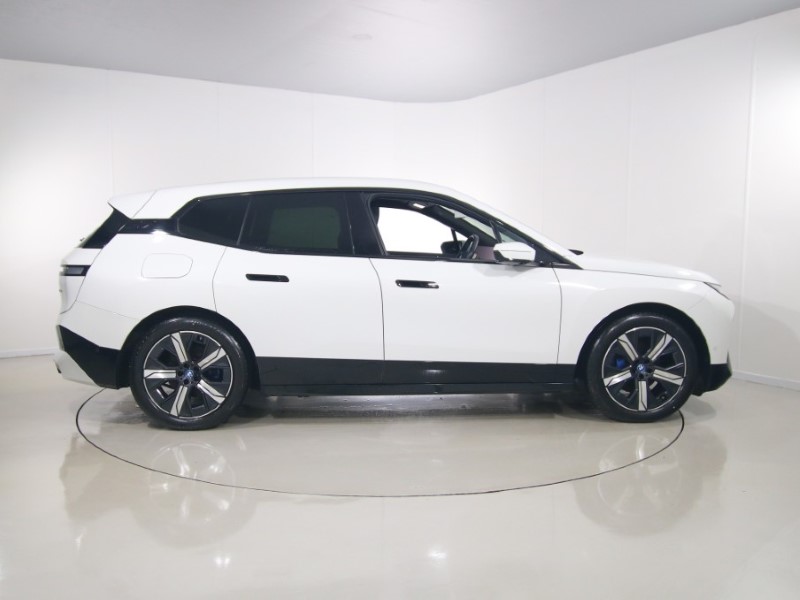 2022 (72) BMW iX 240kW xDrive40 M Sport Edition 76.6kWh 5dr Auto 5215716