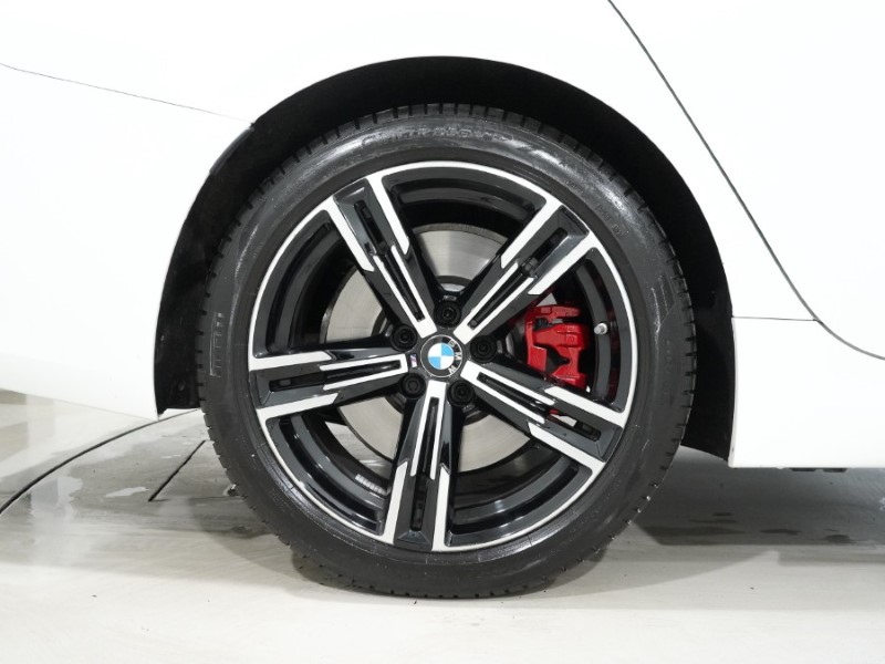 2025 (75) BMW 3 SERIES 320i M Sport 4dr Step Auto 5208008