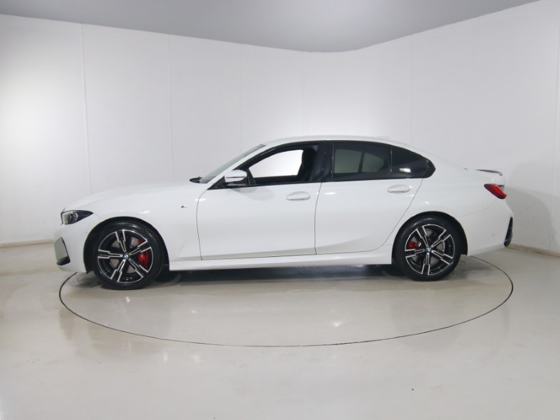 2025 (75) BMW 3 SERIES 320i M Sport 4dr Step Auto 5208040