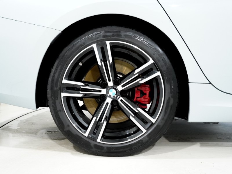 2025 (75) BMW 3 SERIES 320i M Sport 5dr Step Auto 5208057