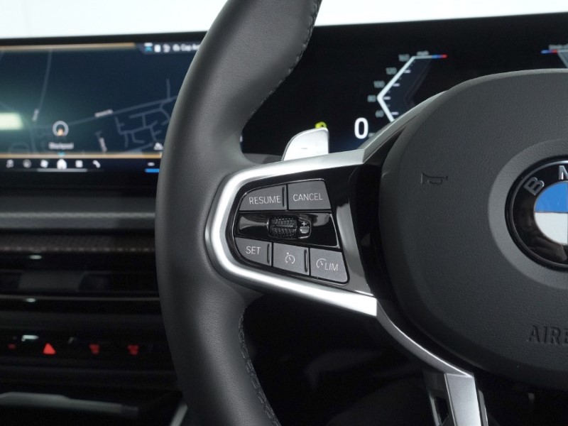 2025 (75) BMW 3 SERIES 320i M Sport 5dr Step Auto 5208066