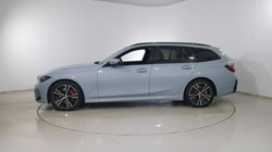 2025 (75) BMW 3 SERIES 320i M Sport 5dr Step Auto 5208088