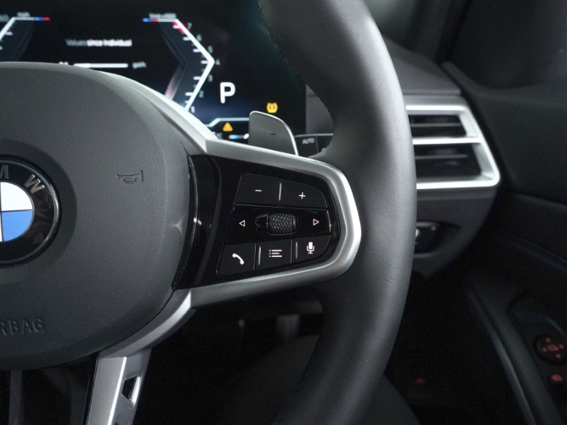 2025 (75) BMW 3 SERIES 320i M Sport 5dr Step Auto 5208070