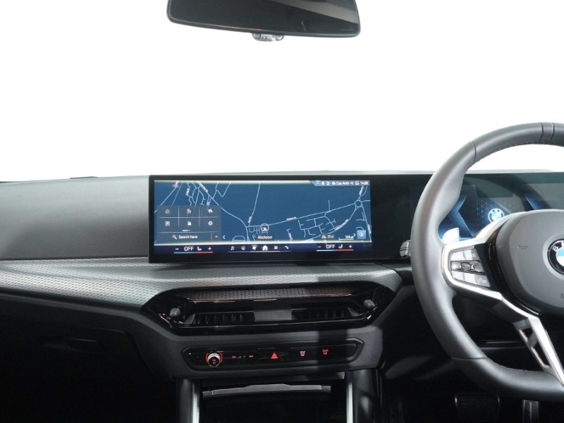 2025 (75) BMW 3 SERIES 320i M Sport 5dr Step Auto 5208054