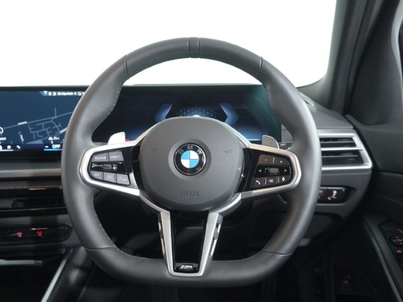 2025 (75) BMW 3 SERIES 320i M Sport 5dr Step Auto 5208055