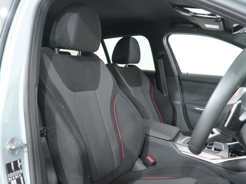 2025 (75) BMW 3 SERIES 320i M Sport 5dr Step Auto 5208058