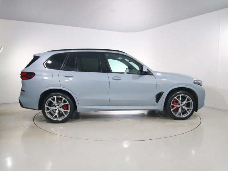 2023 (73) BMW X5 xDrive30d MHT M Sport 5dr Auto 5210655
