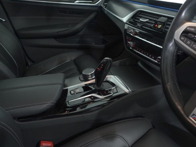 2023 (23) BMW 5 SERIES 530e xDrive M Sport 5dr Auto [Pro Pack] 5208210