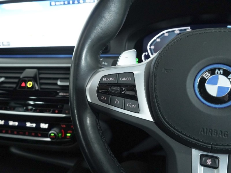 2023 (23) BMW 5 SERIES 530e xDrive M Sport 5dr Auto [Pro Pack] 5208217