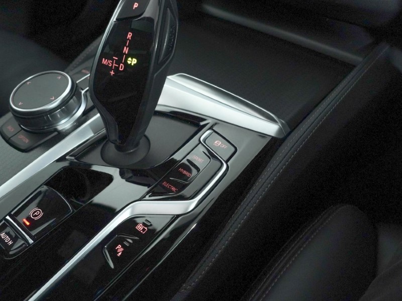 2023 (23) BMW 5 SERIES 530e xDrive M Sport 5dr Auto [Pro Pack] 5208226