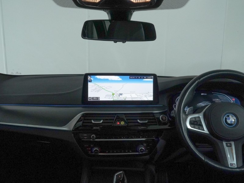 2023 (23) BMW 5 SERIES 530e xDrive M Sport 5dr Auto [Pro Pack] 5208198